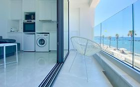 Phaedrus Living: Marina Sea View Flat 214 Gold